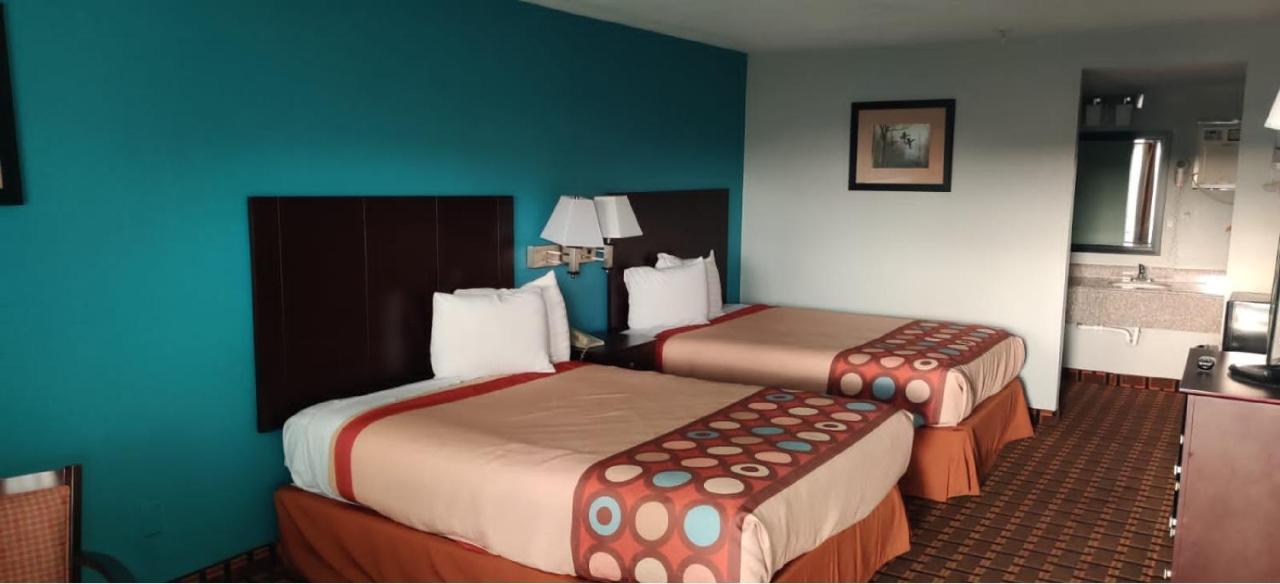 Fairbridge Inn Express Stuttgart Bagian luar foto